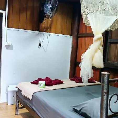 Отель Bamboo House Khao Sok National Park Экстерьер фото